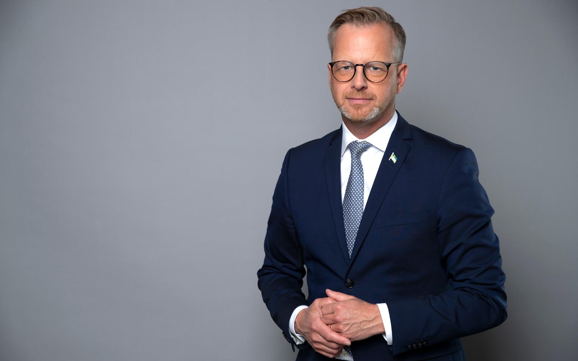Mikael Damberg är finansminister i Sveriges regering. 