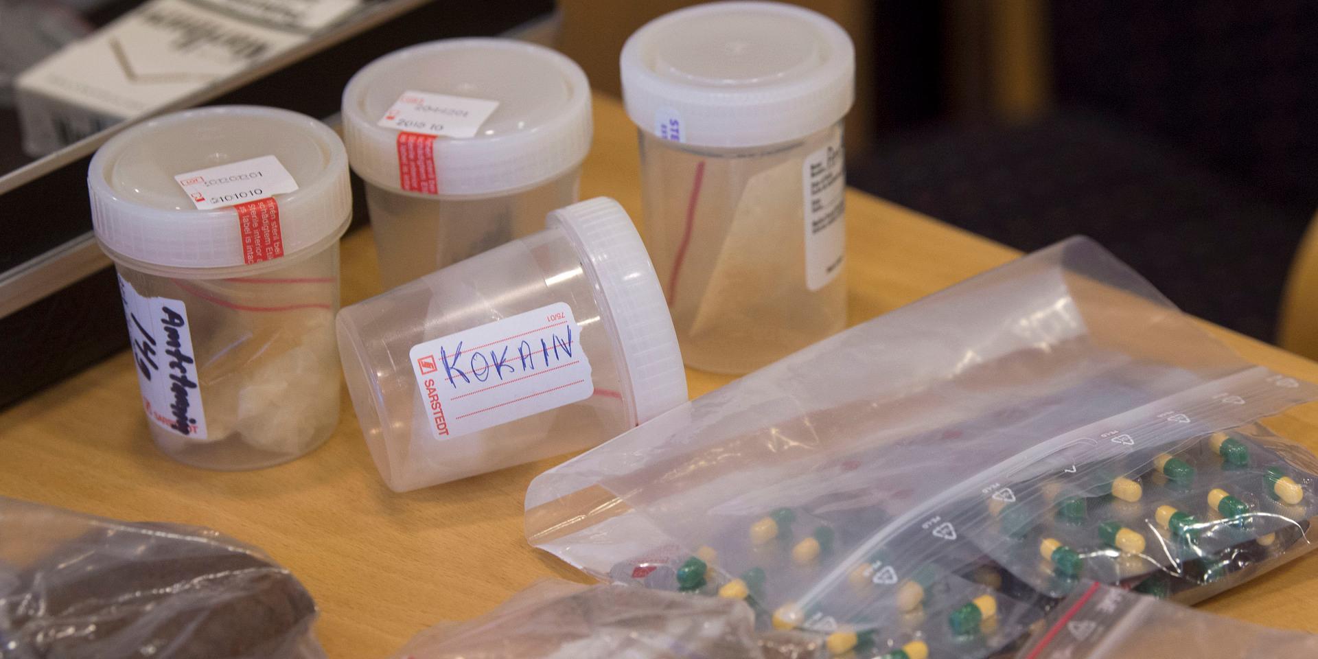 Över två kilo narkotika påträffades hemma hos den ene Lindomebon. Arkivbild.