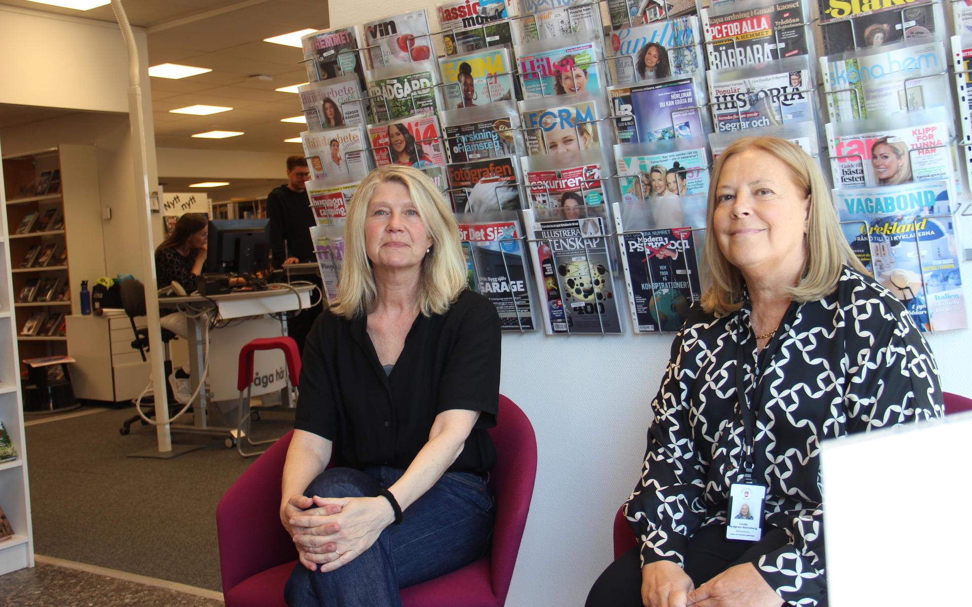 Anette Ristorp och Linda Rydgren-Rönnberg har båda jobbat på Lindome bibliotek i runt 30 år. 