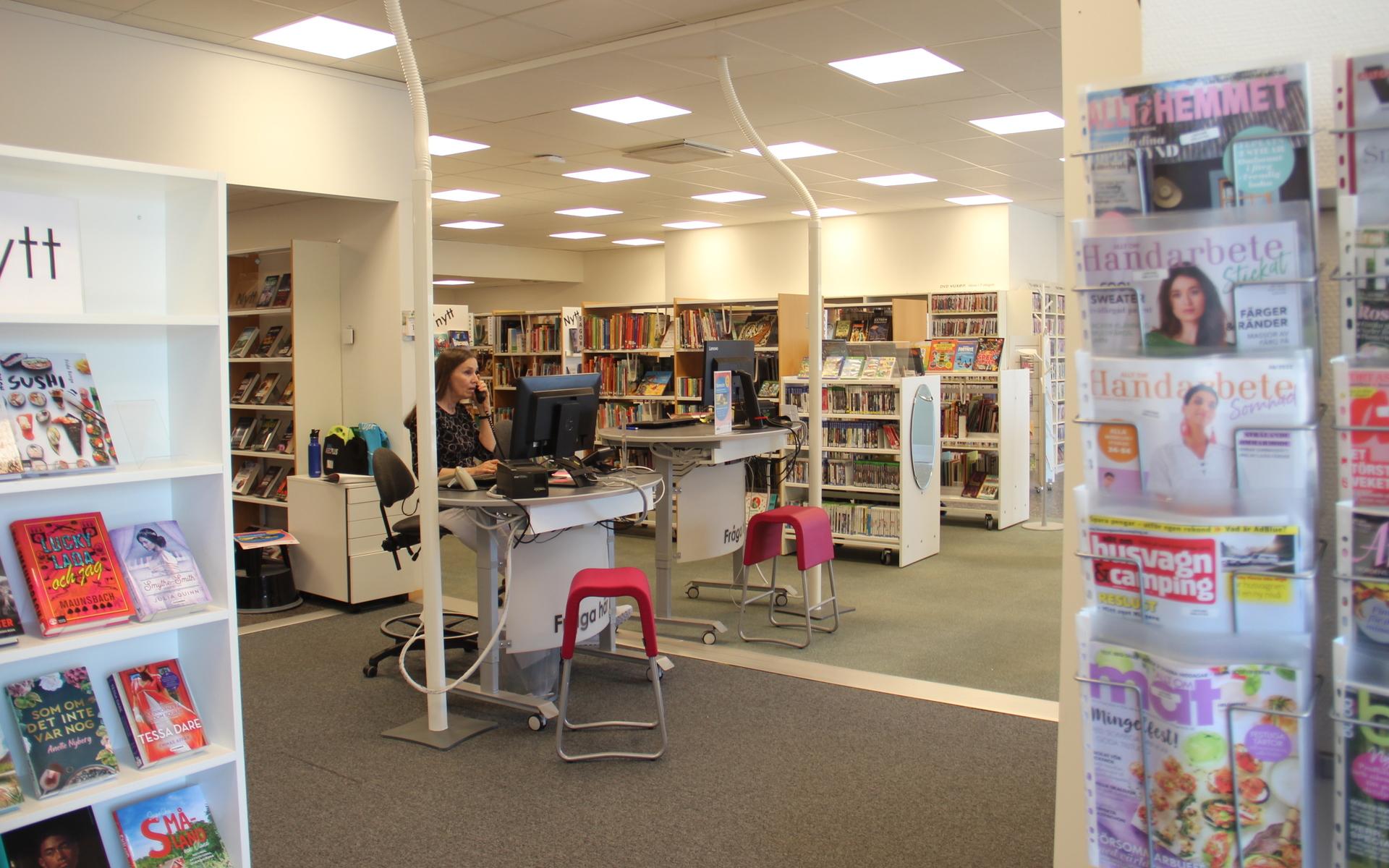 De tillfälliga lokalerna är mindre men ”väldigt bra” enligt bibliotekschefen. 