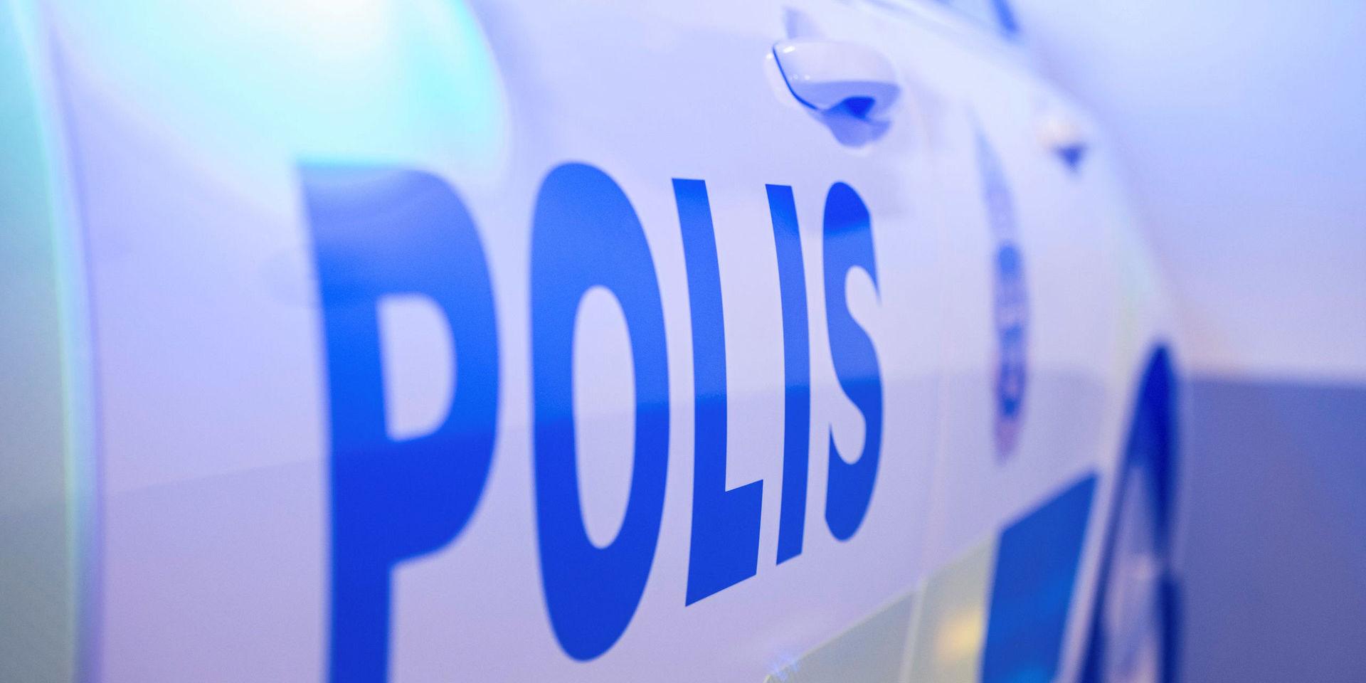 En villa i Forsåker har fått inbrott. 