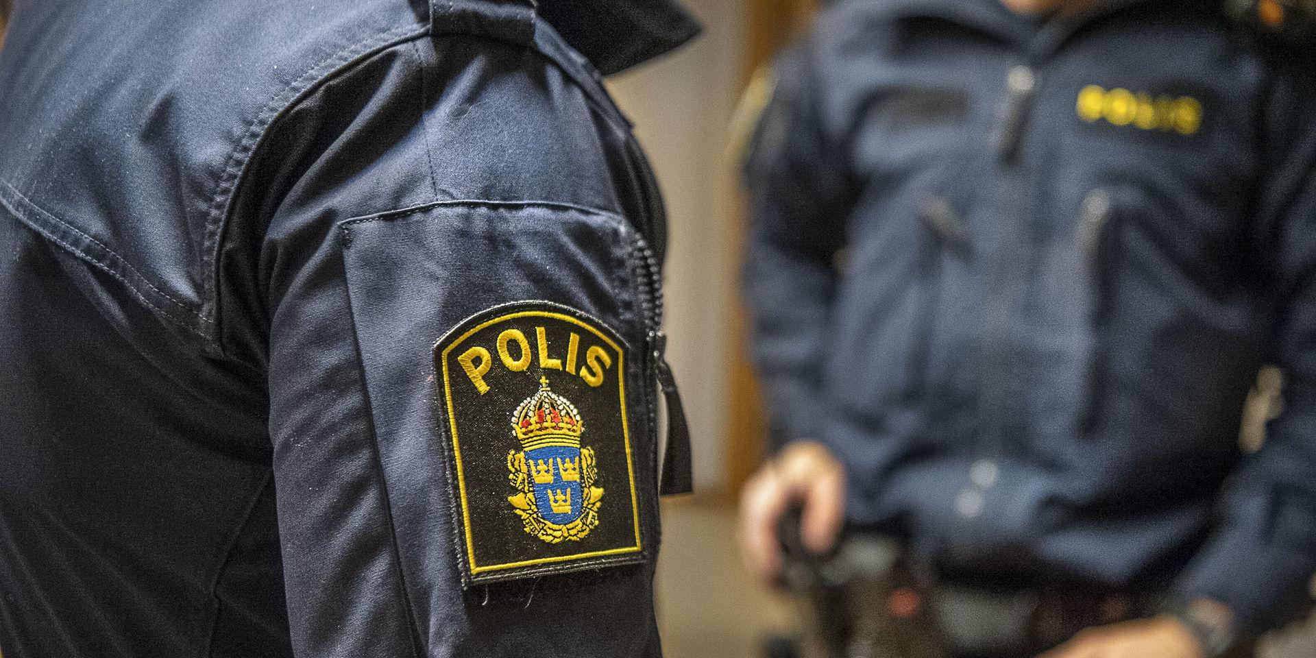 Vid klockan 06.20 på söndagen upptäcktes en naken man på en parkbänk i Mölndal. För polisen ville han inte uppge sitt namn. OBS: Genrebild. 
