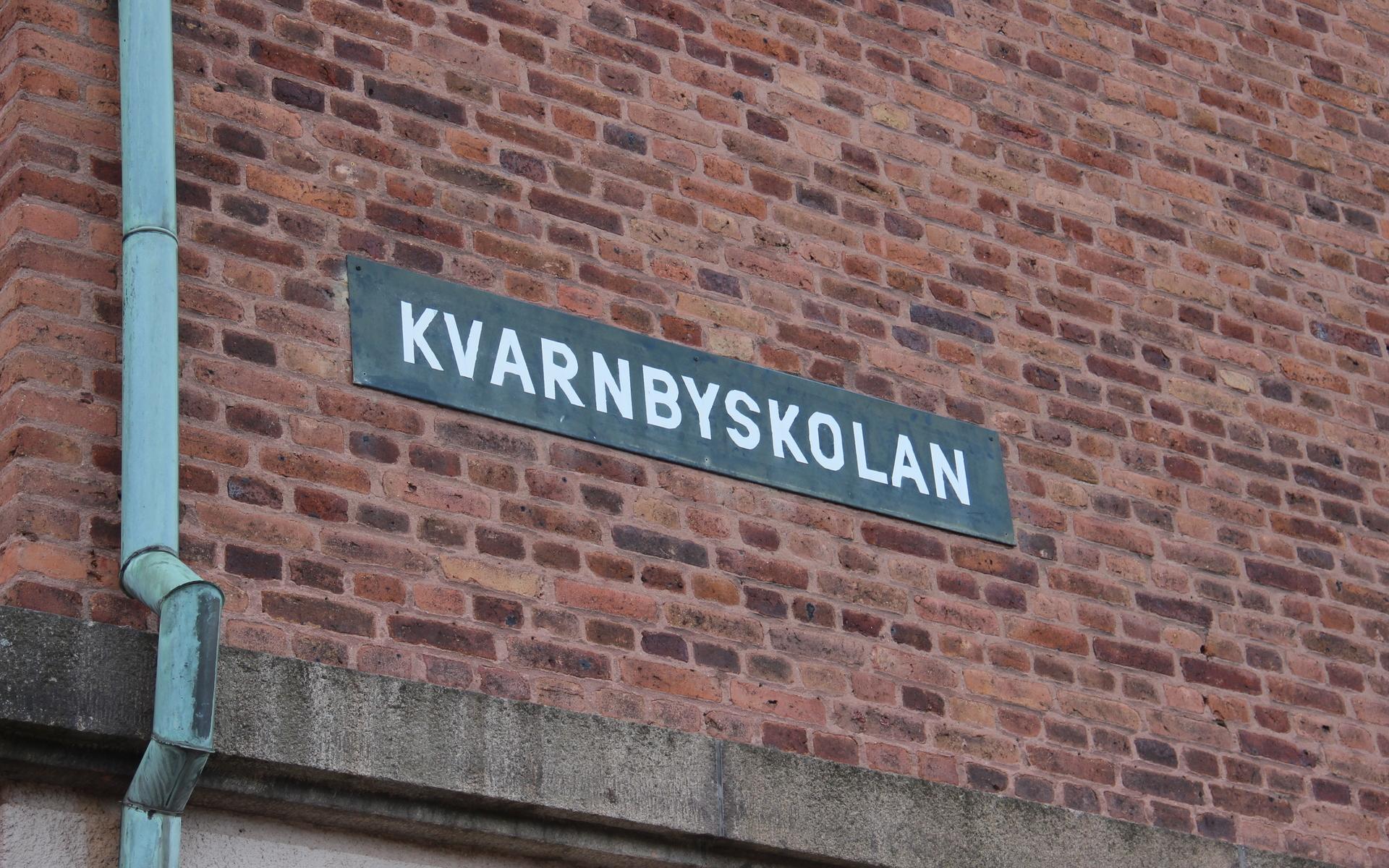 På Kvarnbyskolan presterade tjejerna bättre än killarna. 