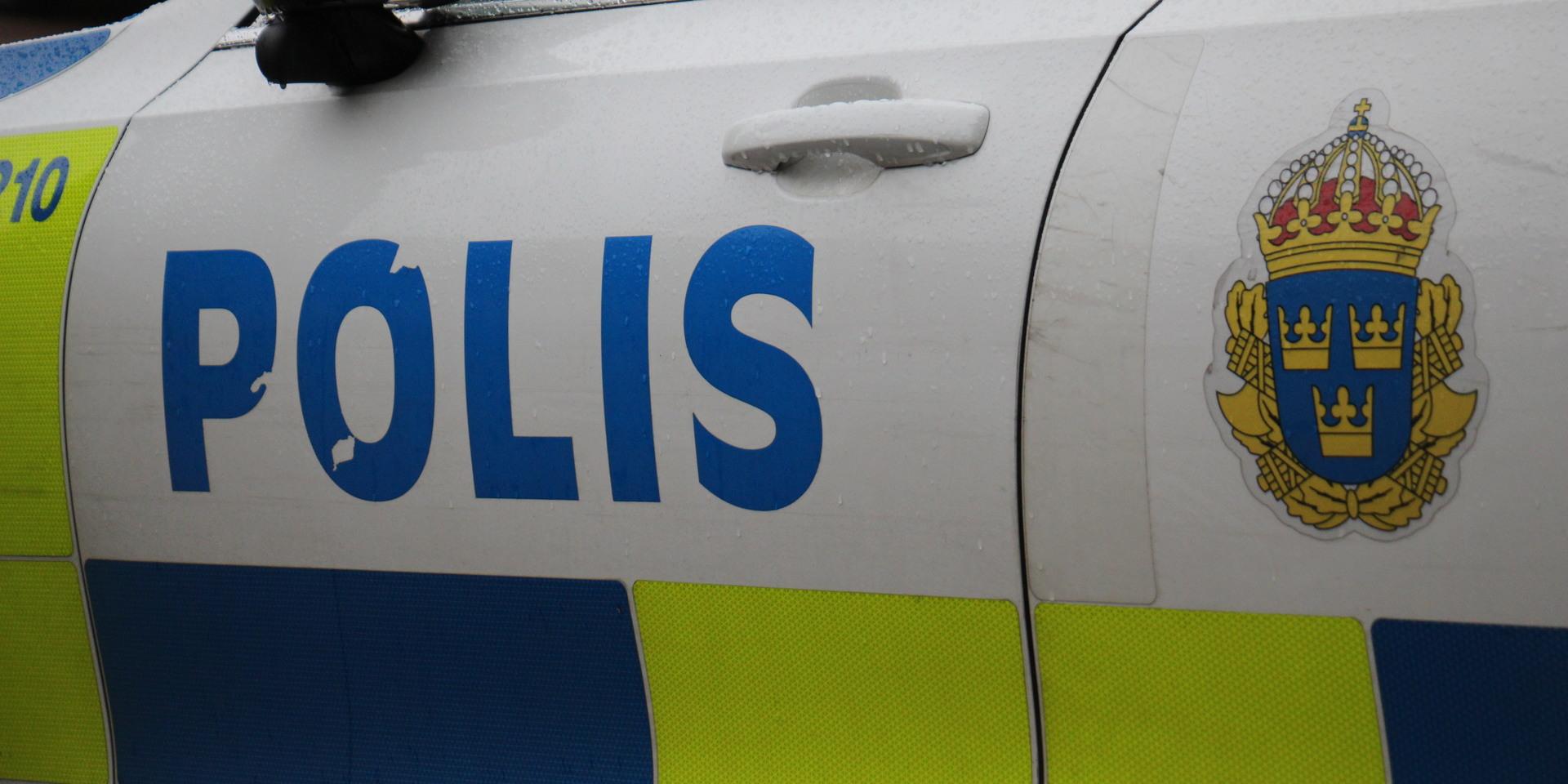 En Mölndals misstänks ha våldtagit en kvinna vid olika tillfällen. 