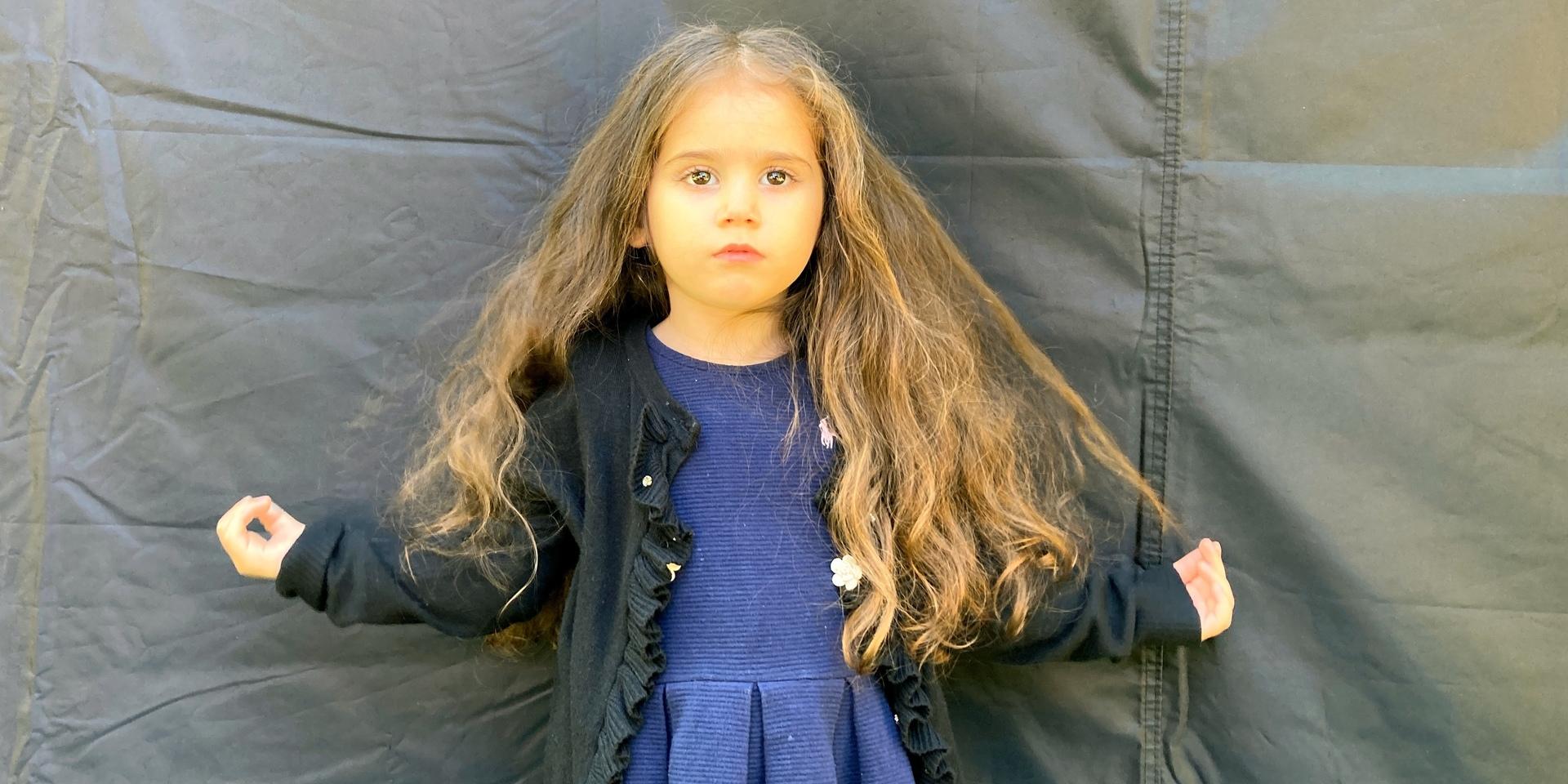 Liana Aso Hussain är tre år.